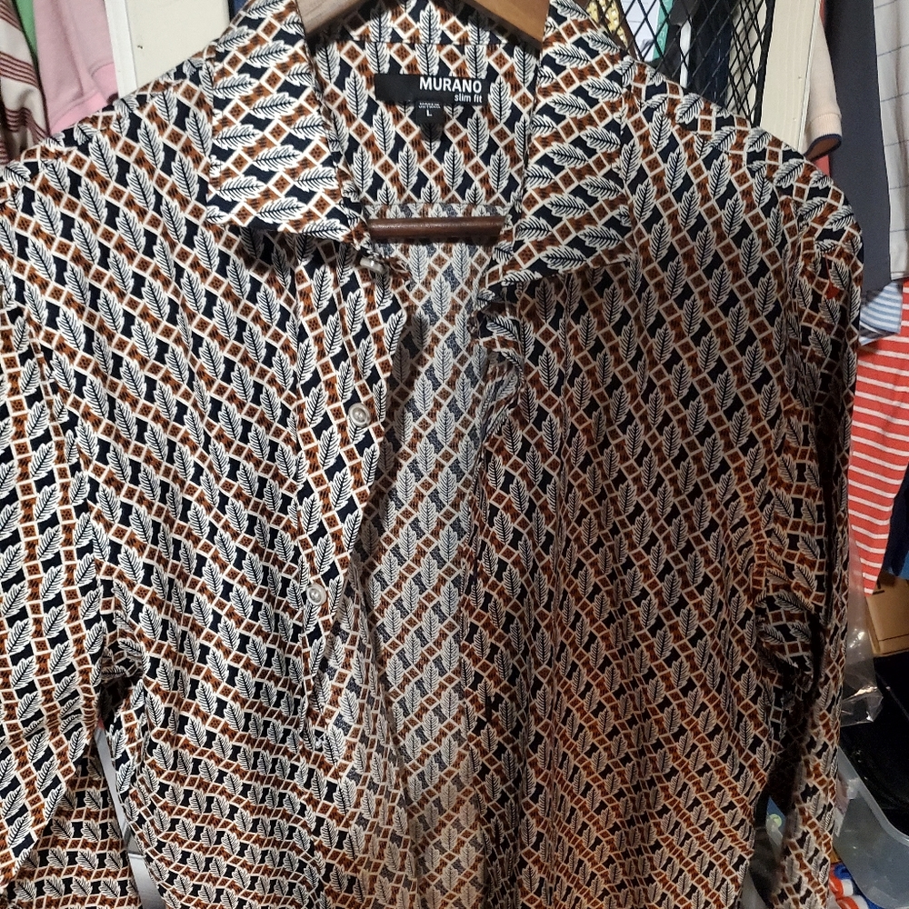Moreno Slim fit casual button up shirt. NWoT